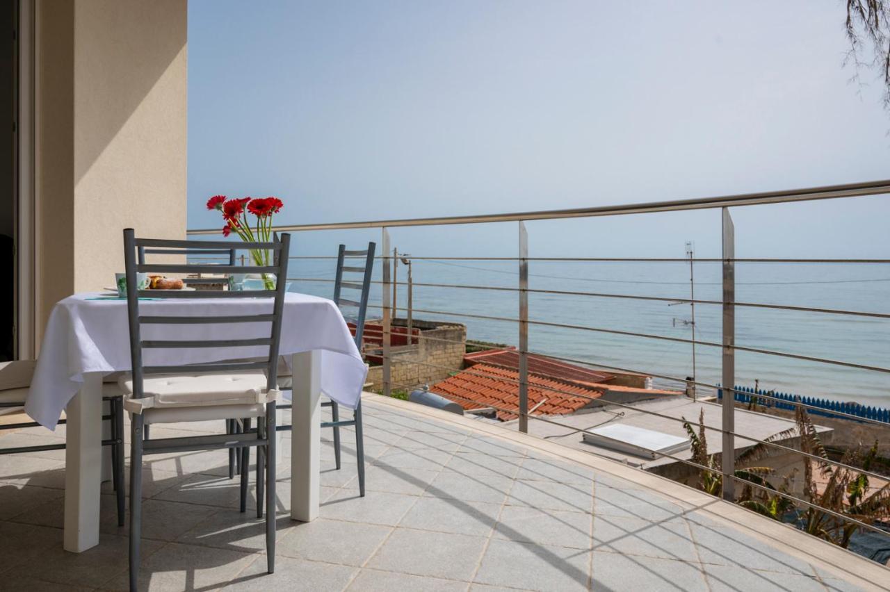 Cicirata Sea Beach - Sicilia Vacanza Avola Luaran gambar